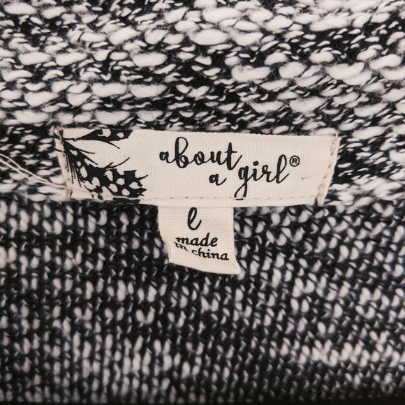 Junior's Knit Blazer - Picture 5 of 6